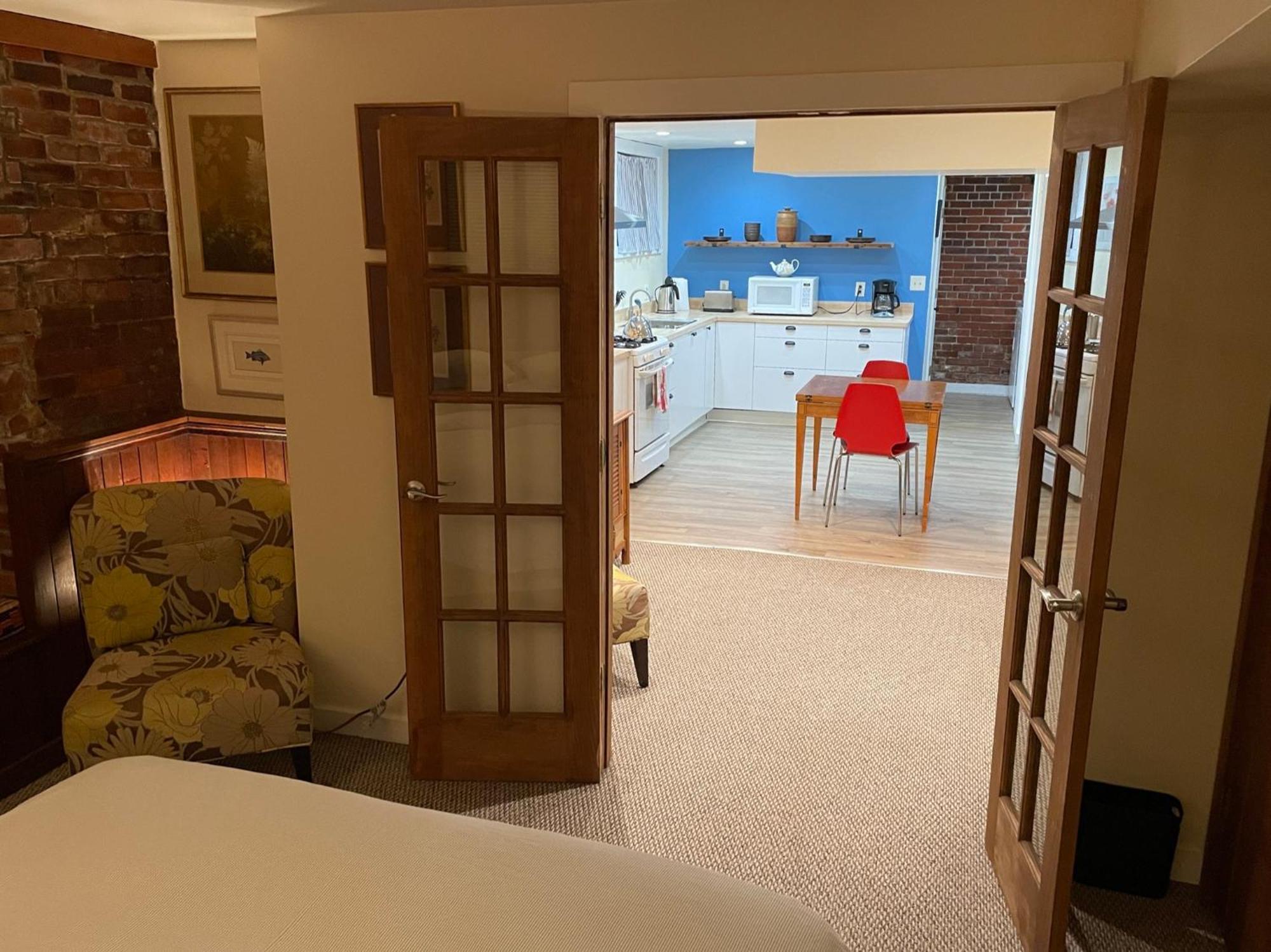 Portland International Guesthouse Экстерьер фото