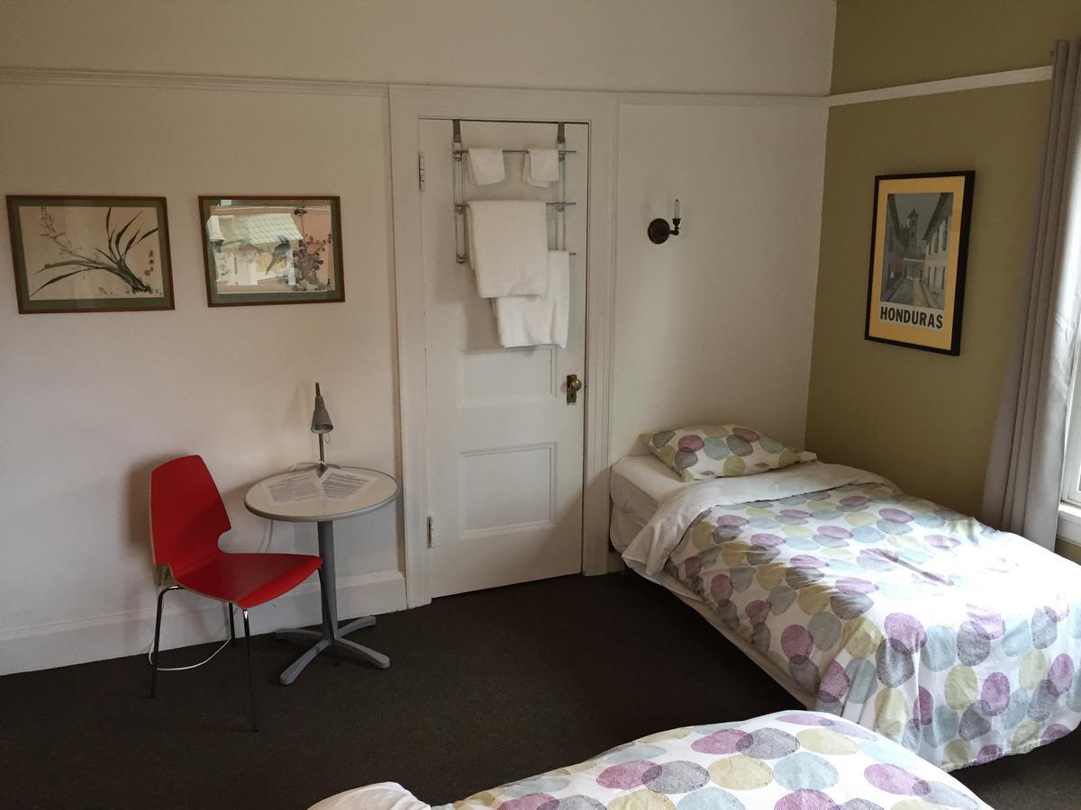 Portland International Guesthouse Экстерьер фото